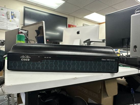 Picture of Cisco ISR G2 1941 Integrated Services Router (Model: CISCO1941/K9) (✌️✌️)