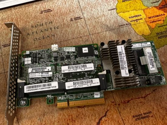 Picture of HPE - SmartArray P440 Controller (74979-001) 4GB Cache (✌️✌️)